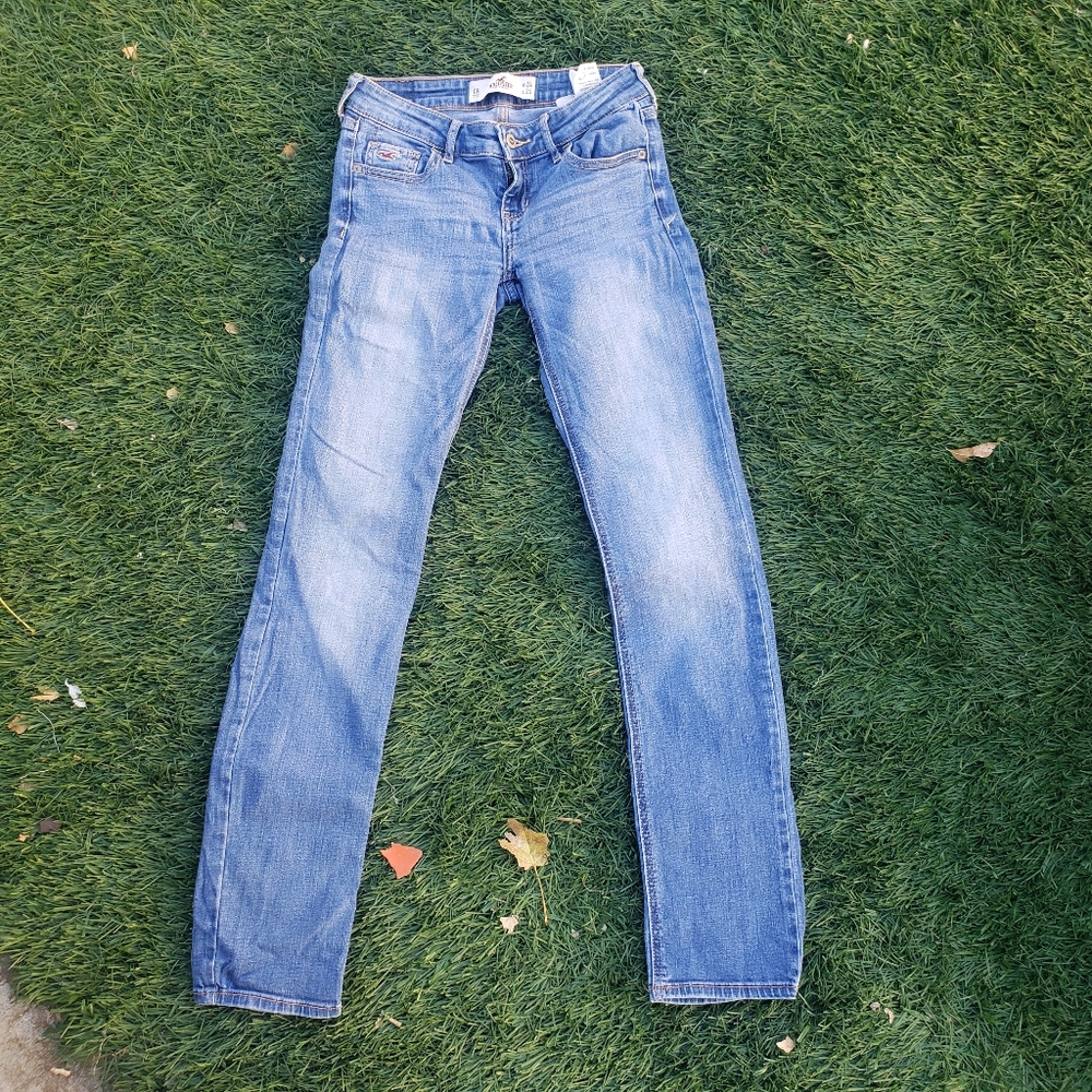 Hollister Jeans 24X33